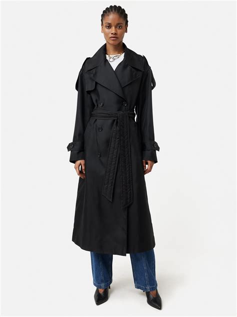 Long Silk Trench Coat in Black 